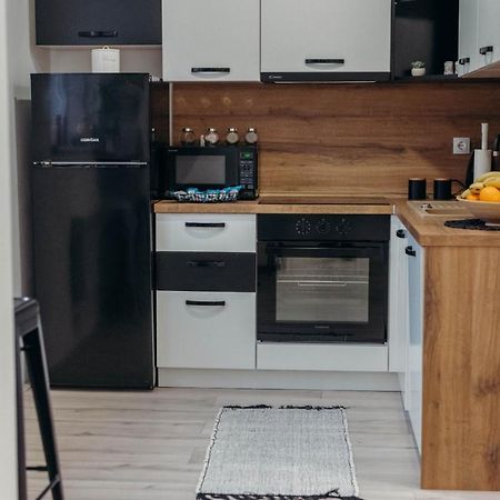 Holy Apartment Ðakovo Екстериор снимка