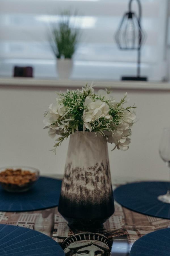 Holy Apartment Ðakovo Екстериор снимка